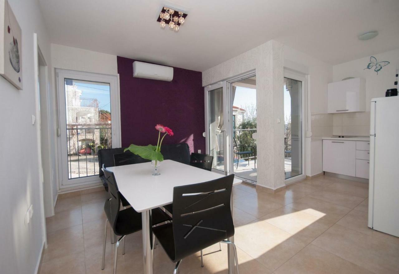 Apartment Adriatic - Saldun Трогир Экстерьер фото