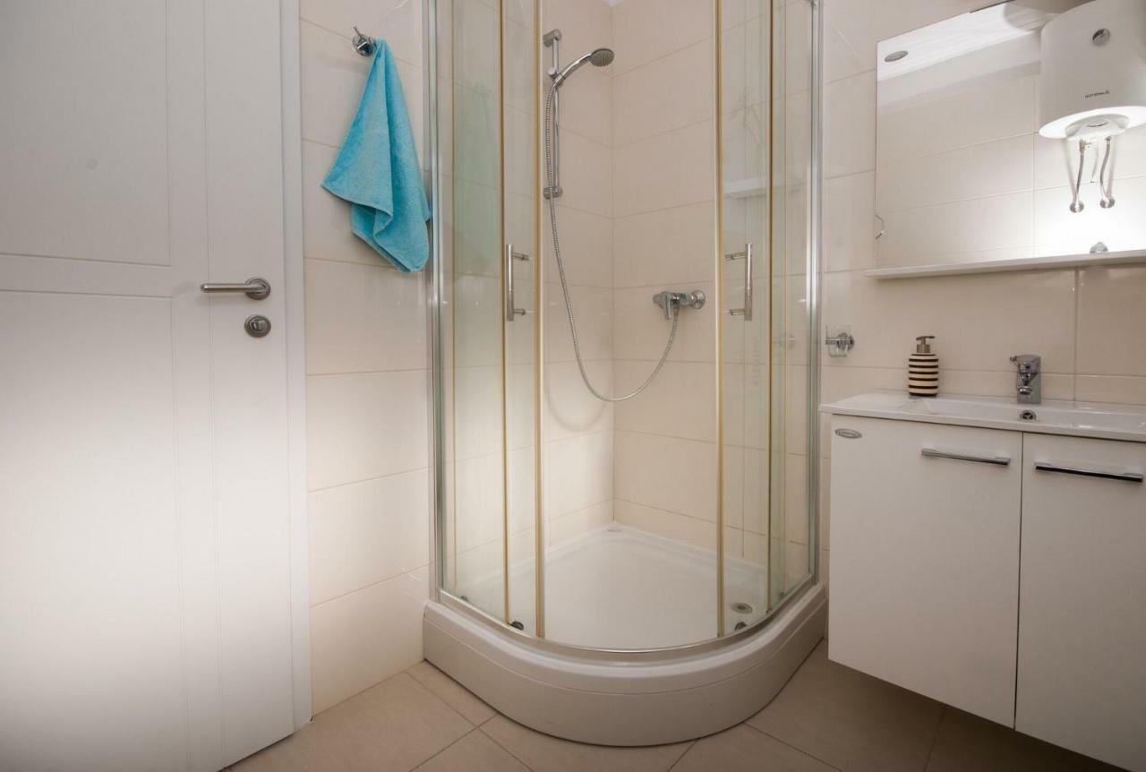 Apartment Adriatic - Saldun Трогир Экстерьер фото